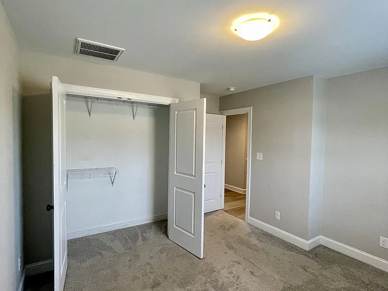 1005 Ridgestone Ct #1 — Photo 33