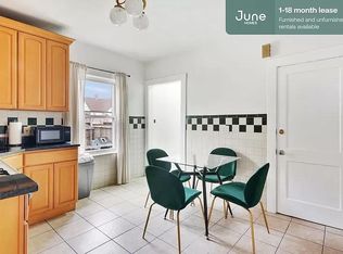 25 Westglow St, Dorchester, MA 02122