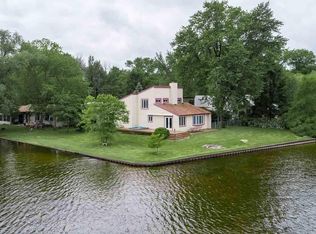 1034 N Jordan Ct, Weidman, MI 48893