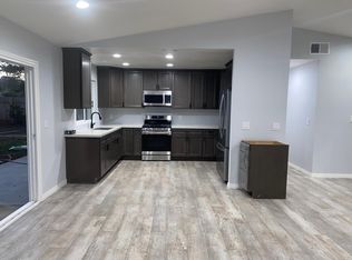 1127 Gale St, Escondido, CA 92027