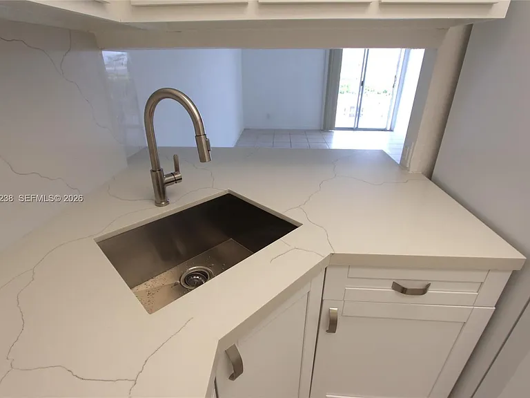 801 NW 47th Ave #806W — Photo 6