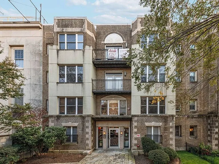 1438 Columbia Rd NW #305 — Photo 19