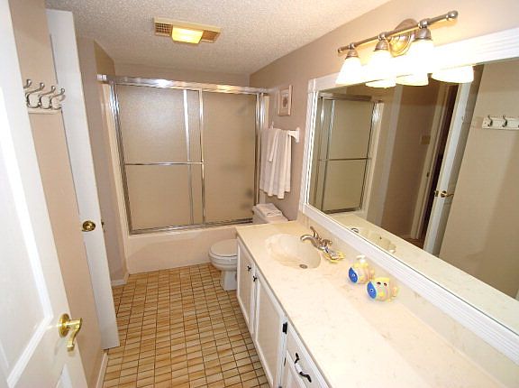 2nd image of 111 Morningside Dr #1-201