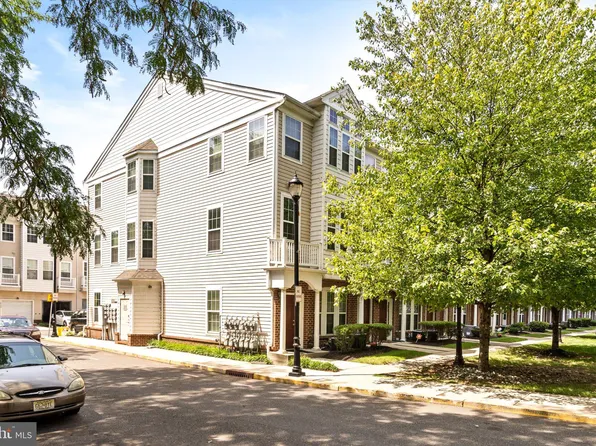 22B Steel St, Trenton, NJ 08611