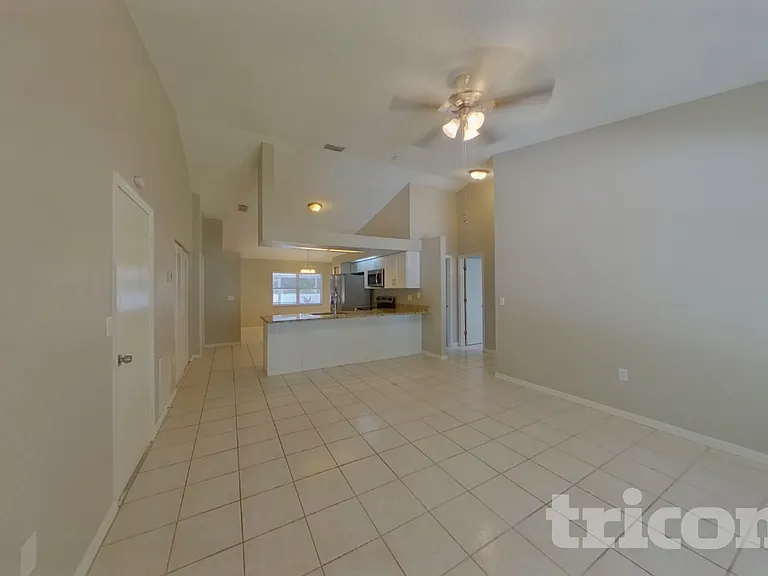 15357 Westminister Ave — Photo 3