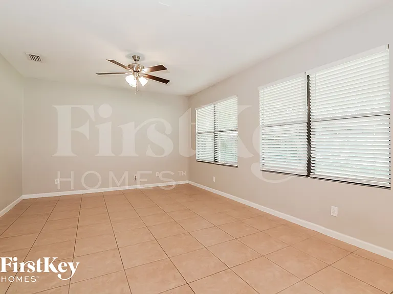 4365 Millicent Cir — Photo 3