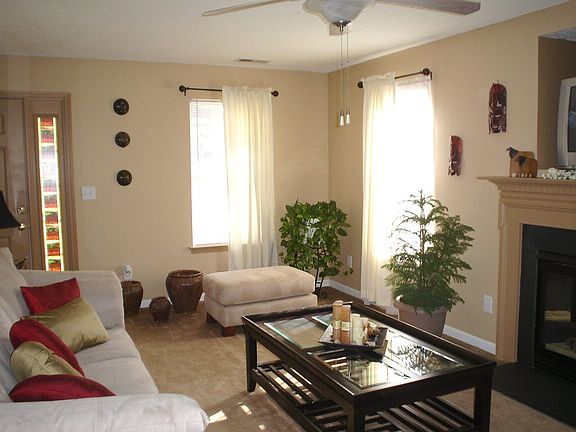 Comfortable Family Room