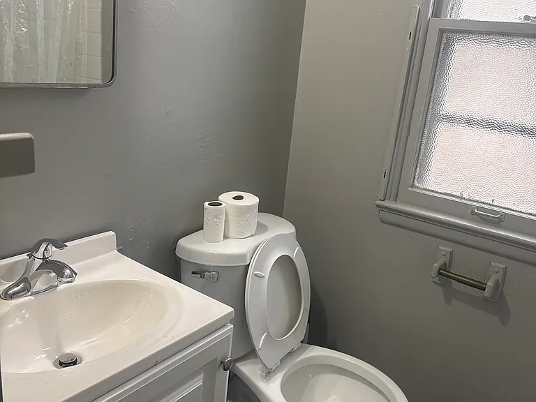 12613 Milligan Ave — Photo 6