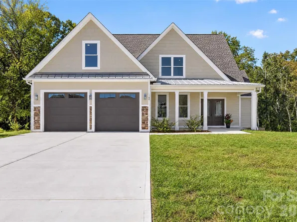 160 Pumice Dr, Statesville, NC 28625