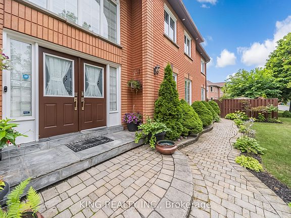 3rd image of 1427 Grossi St