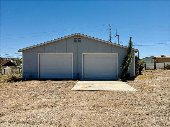 3rd image of 340 W Havasu Lane