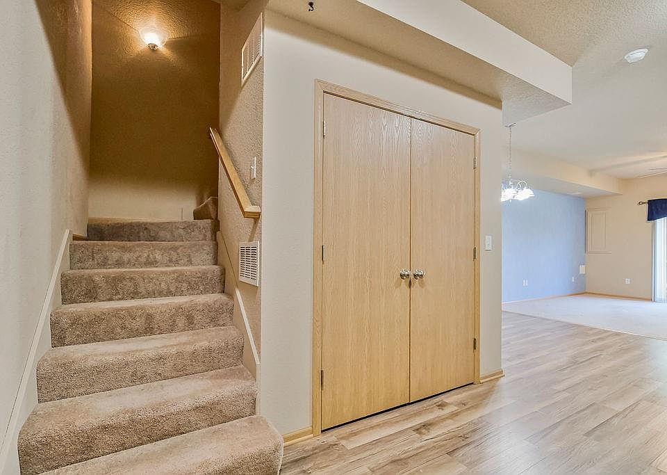 836 S Woodson Ct, Gardner, KS 66030 Zillow