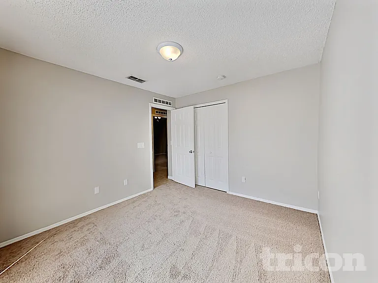 8514 Blackberry Ave — Photo 13