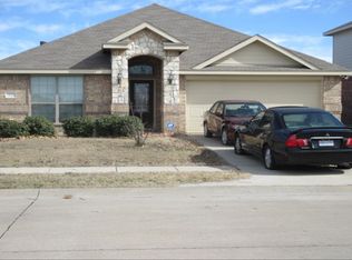 142 Horseshoe Bnd, Waxahachie, TX 75165