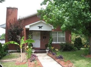 323 Hickory St, Jefferson City, MO 65101