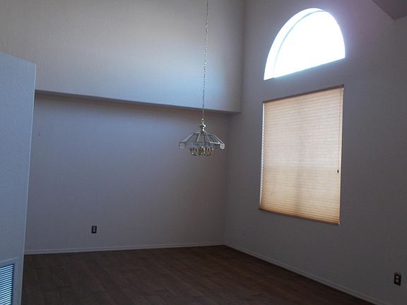 2nd image of 9086 N Safflower Ln