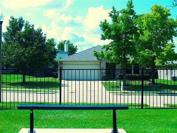 4th image of 8408 Glen Falls Ln