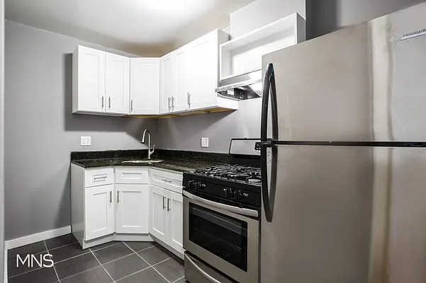 Rented by MNS Marketing | media 1