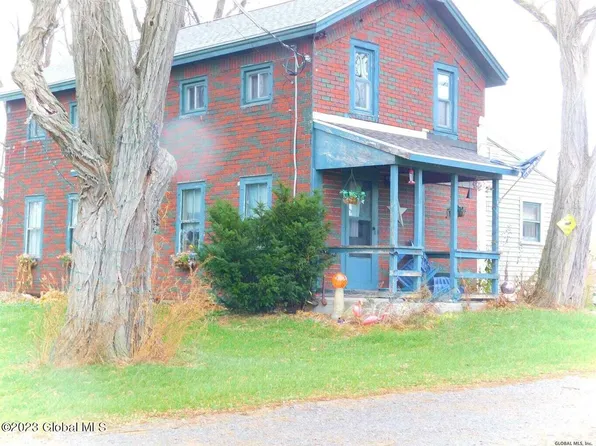 895 Thayer Road, Amsterdam, NY 12010