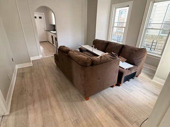 493 Winthrop Ave #2A, New Haven, CT 06511