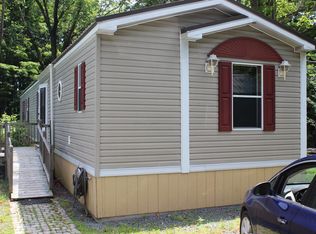 808 Lake Henry Rd, Lake Ariel, PA 18436