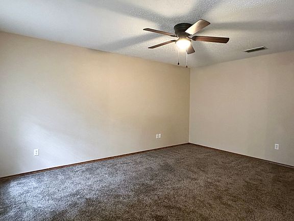 3rd image of 2316-2318 Red Branch Dr