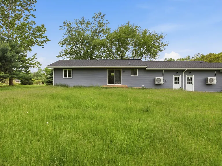 2895 Spring Hill Dr — Photo 19
