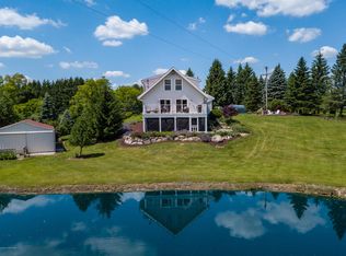 8200 Hunter Rd, Bath, MI 48808