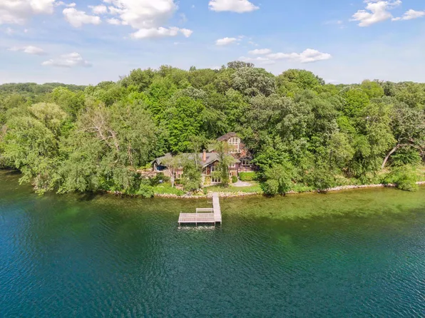 5740 Christmas Lake Point, Shorewood, MN 55331