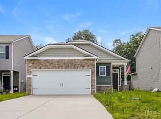 520 Spangler Ln, Ashland City, TN 37015