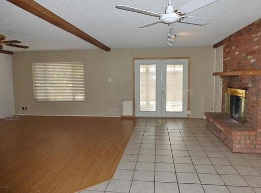 3rd image of 4017 W Frier Dr