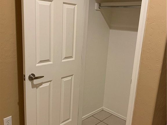 4th image of 6868 Sky Pointe Dr Unit 2140
