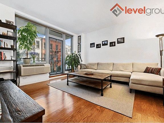 5th image of 5-49 Borden Ave #F2