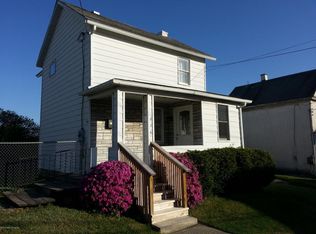 836 Walker St, Dickson City, PA