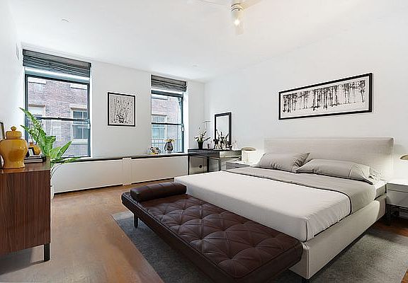 3rd image of 20 Greene St APT 4A