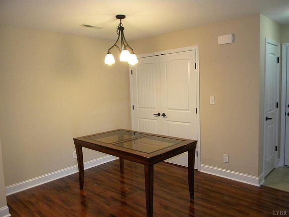 4th image of 102 Capstone Dr Unit 107