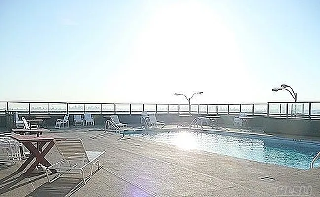 Sold by Century 21 Benjamin Realty | media 14