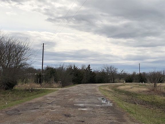 4th image of 6661 Sue Ann Ln