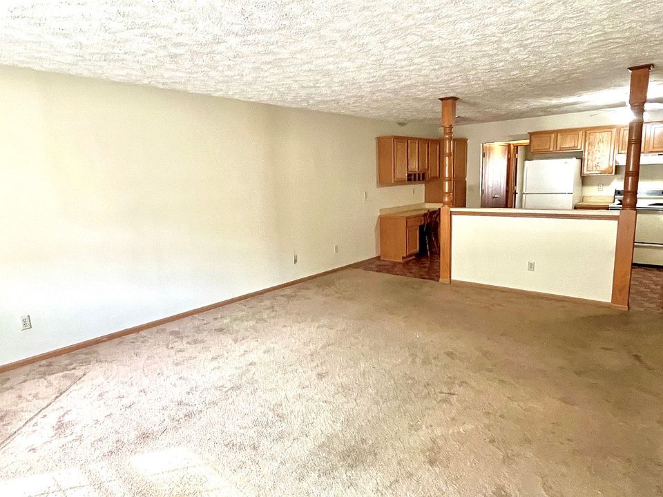 2nd image of 218 Watson Ln