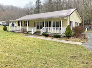 929 Lorton Lick Rd, Bluefield, WV 24701