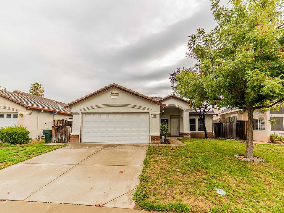1st image of 1385 Larkflower Way