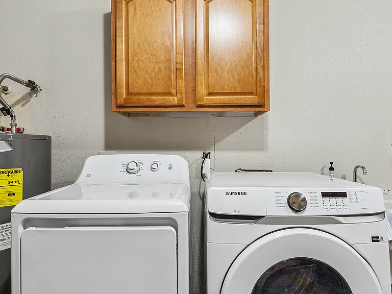 2911 N Granite Reef Rd — Photo 84