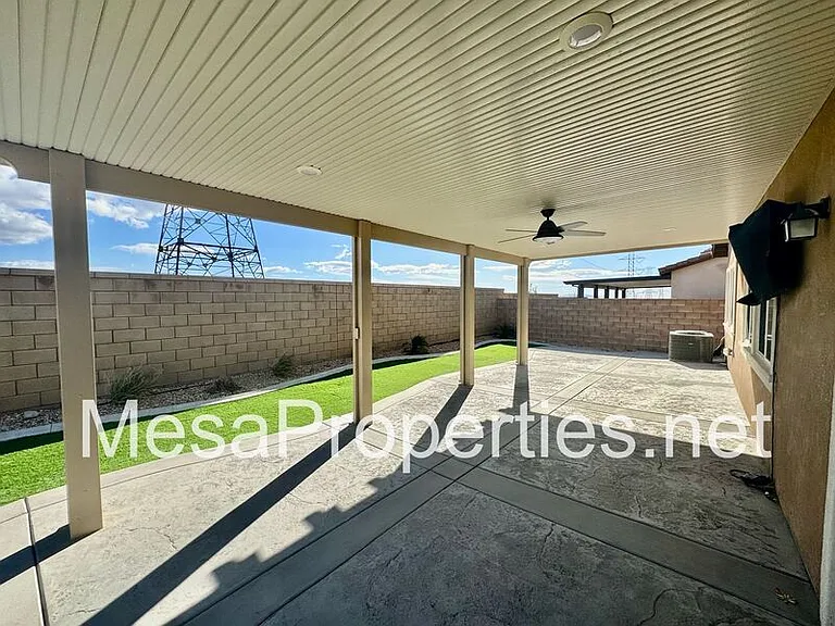 5229 Jarvis Ln — Photo 26
