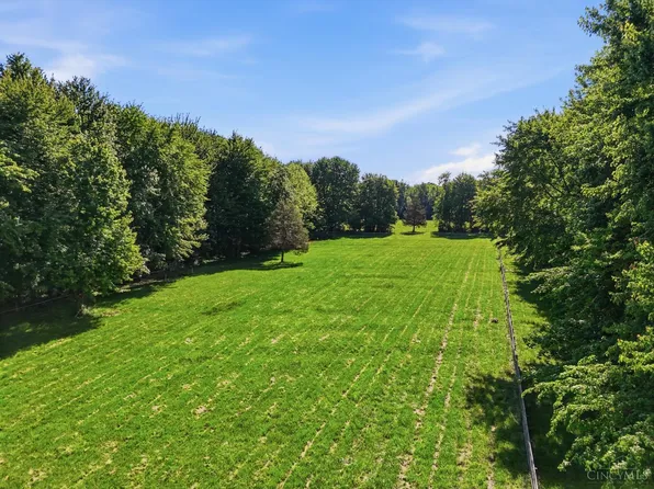 130 Mount Holly Rd, Amelia, OH 45102