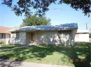 504 S Arlington St, Winters, TX 79567