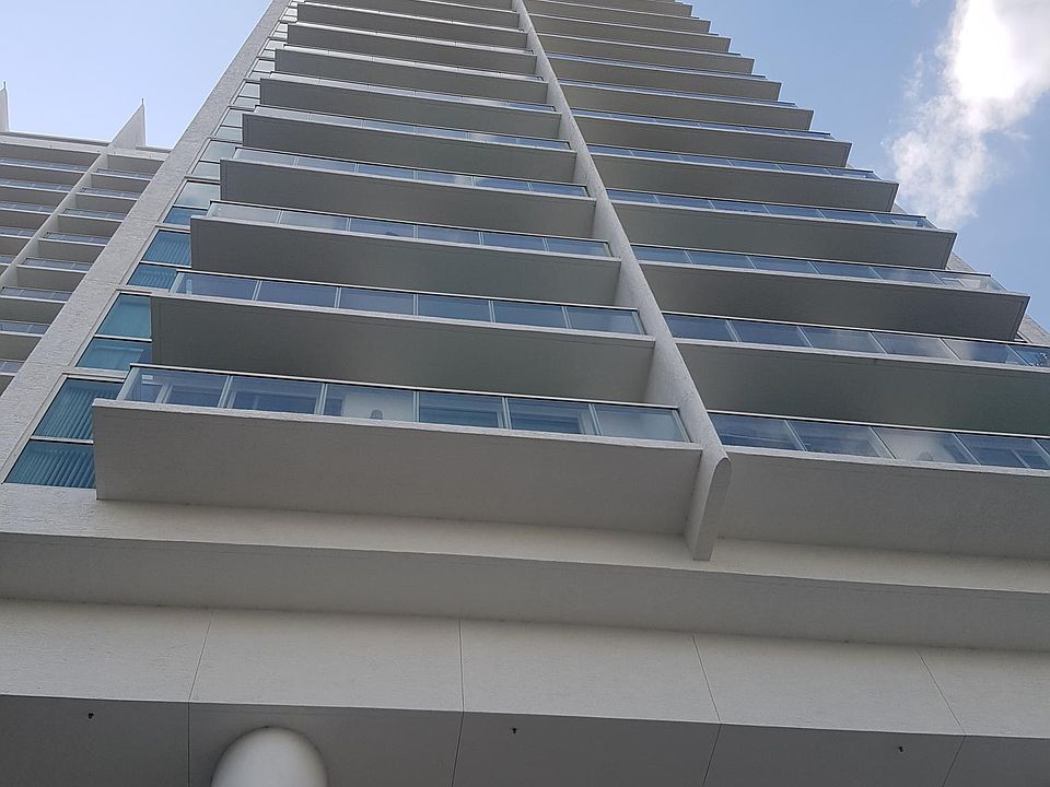 1st image of 601 NW South River Dr #1204