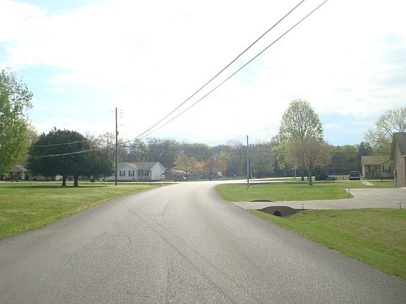 4th image of 7740 Chadwick Dr