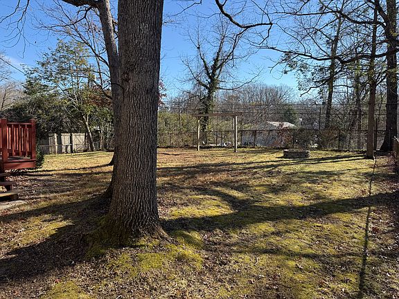 2nd image of 1310 Brockton Dr