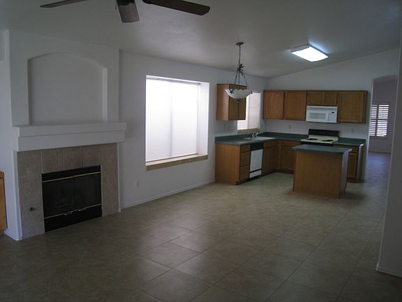 3rd image of 210 W Helena Dr