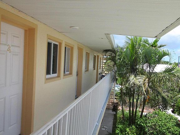 4th image of 211 Circle Dr APT 30